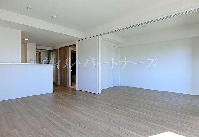 �y�����E���r���O�z�@�ڍׂ͂��C�y�ɂ��₢���킹������