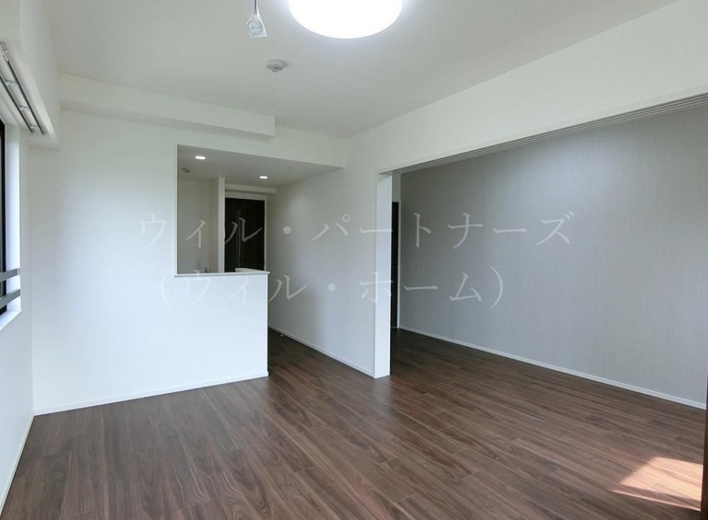 �y�����E���r���O�z�@���Ԏ�蓯�d�l�A�ʏZ�ˉ摜�ł�