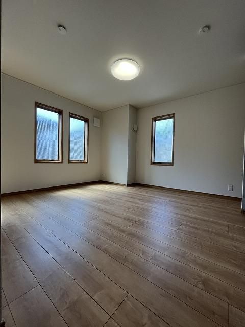 �y���̑������E�X�y�[�X�z�@