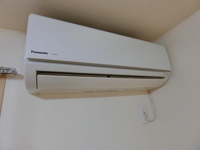 �y���̑��ݔ��z�@�G�A�R���V�i�I