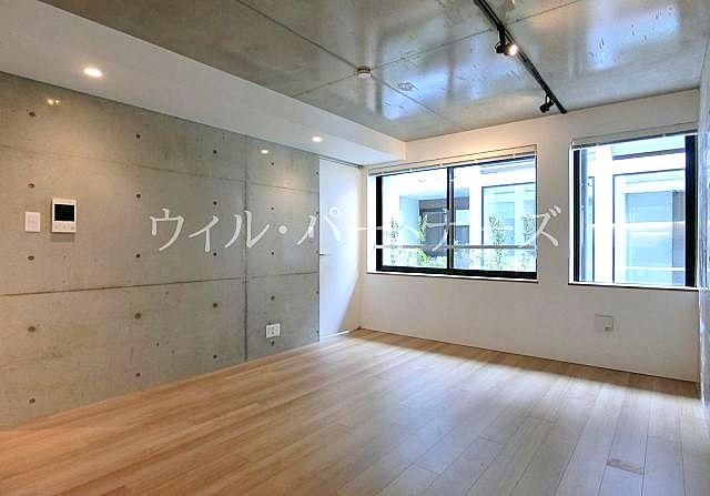 �y�����E���r���O�z�@�ڍׂ͂��C�y�ɂ��₢���킹������