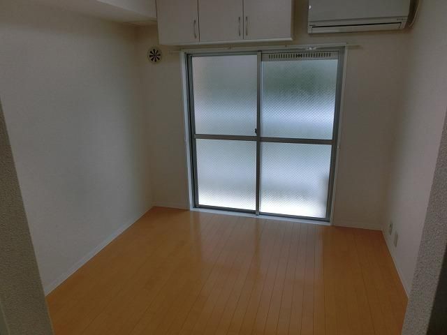 �y���̑������E�X�y�[�X�z�@