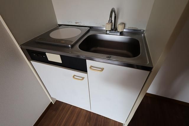 �y�L�b�`���z�@