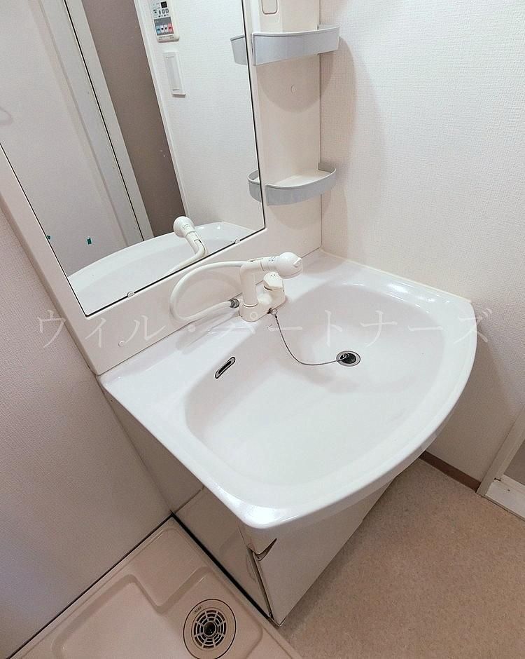 �y���ʏ��z�@�N���[�j���O�O�̎B�e�摜�ł�