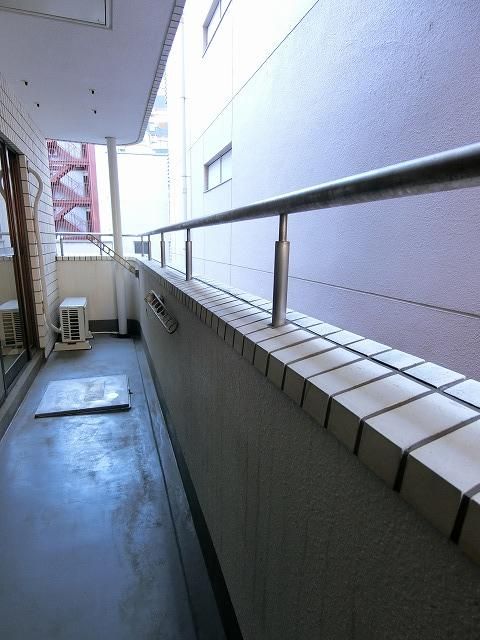 �y�o���R�j�[�z�@