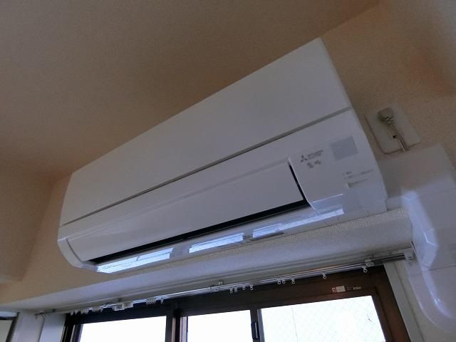 �y���̑��ݔ��z�@