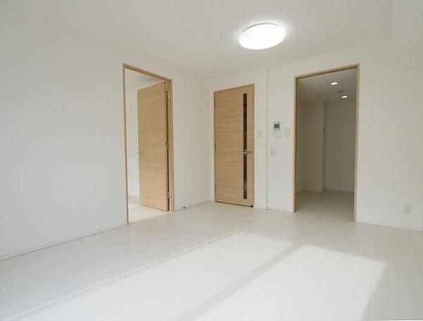 �y���̑������E�X�y�[�X�z�@���Ԏ�荶�E���]�^�C�v/�ʏZ�ˉ摜�ł�