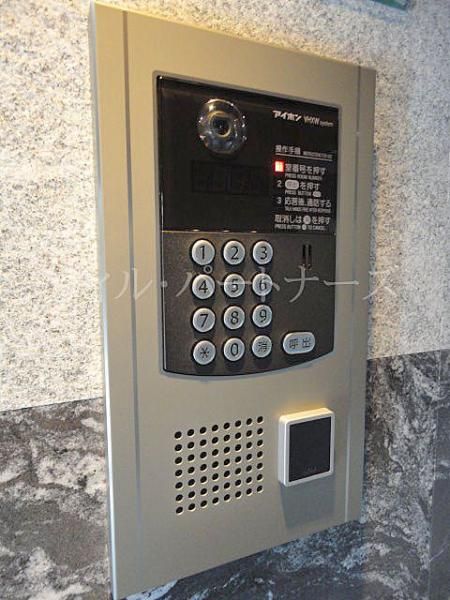 �y�Z�L�����e�B�z�@�I�[�g���b�N�Ή�