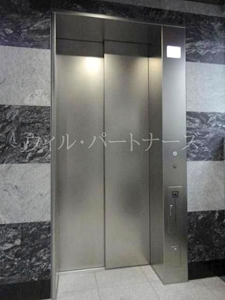 �y���̑����L�����z�@�G���x�[�^�[�z�[��